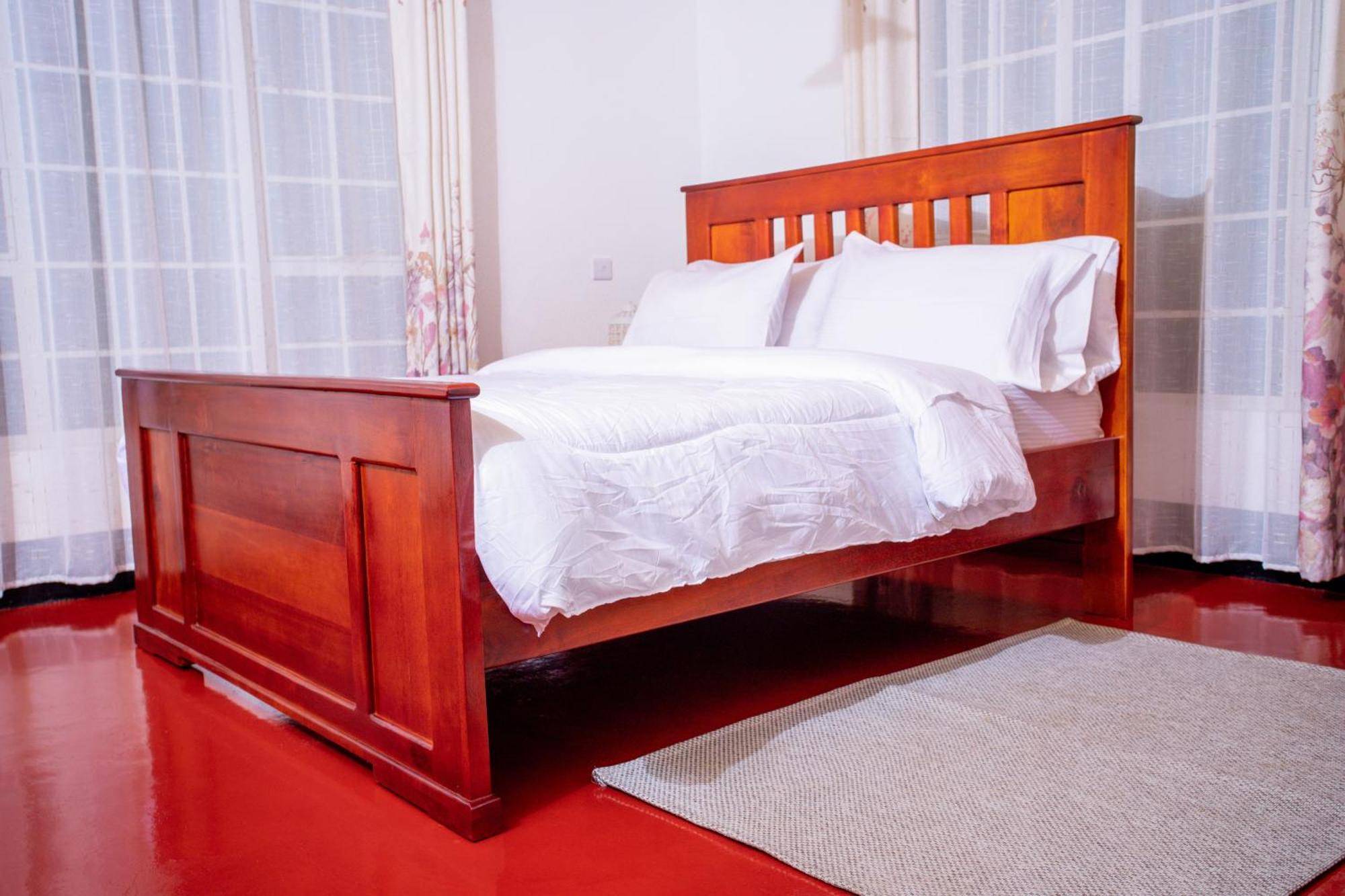 Royal Homestay Моши Екстериор снимка
