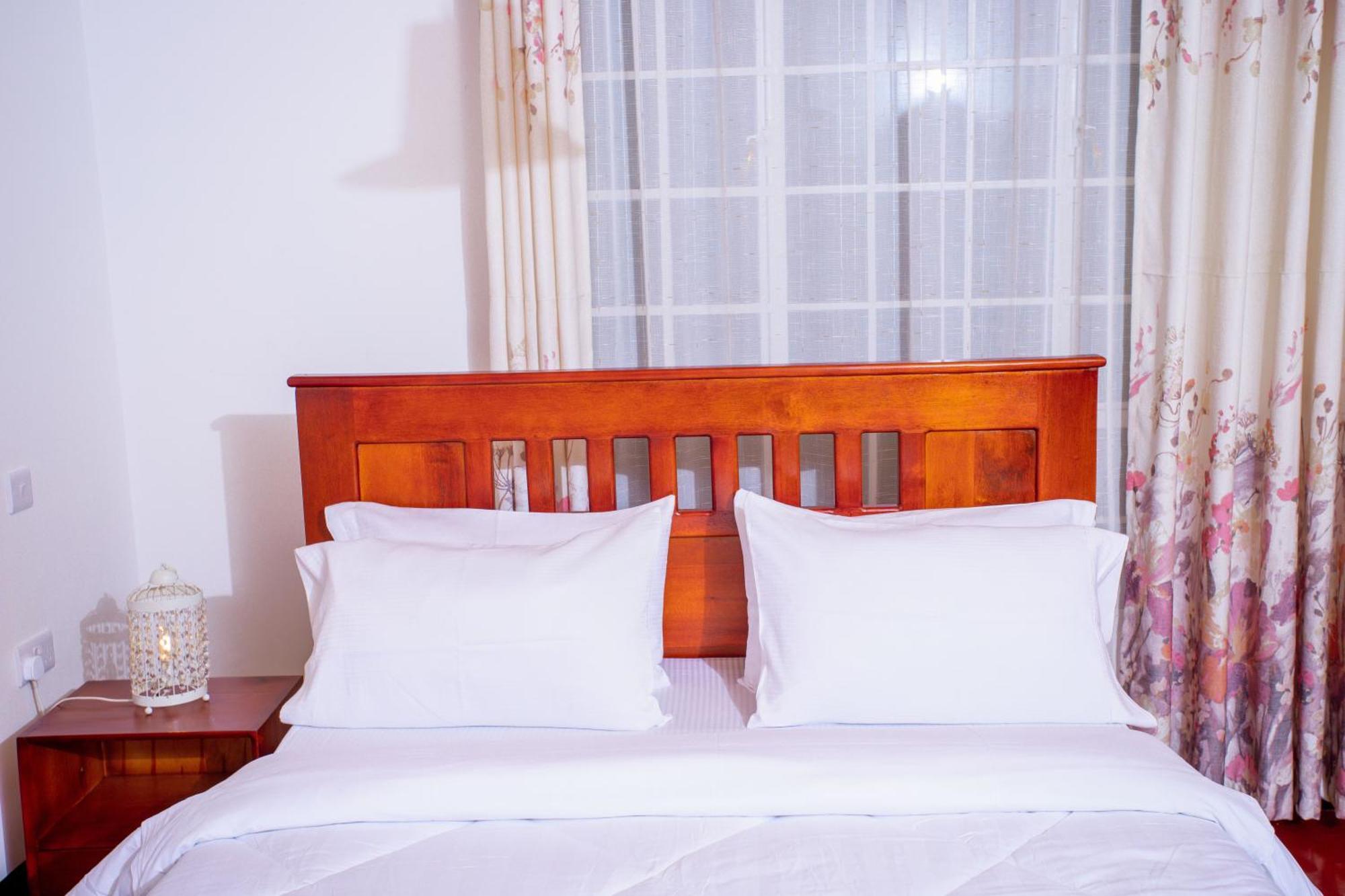 Royal Homestay Моши Екстериор снимка